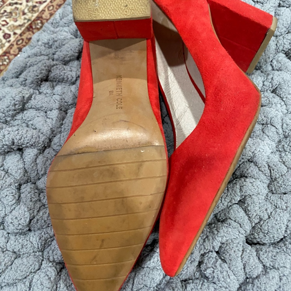 Kenneth Cole Heels - Picture 3 of 5